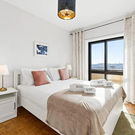 Guestready - Cosy Retreat Lägenhet Oporto